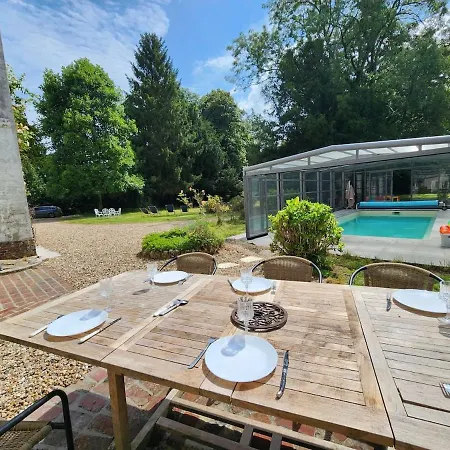 Guest house Manoir Historique Cachet D'antan - Avec Jardin Et Piscine - Proche Veules-les-roses Benesville